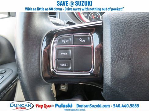 Used 2017 Dodge Grand Caravan SXT image 20