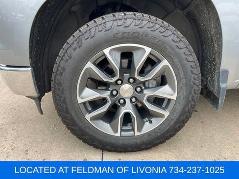 Used 2024 Chevrolet Silverado 1500 LT AWD/4WD image 5