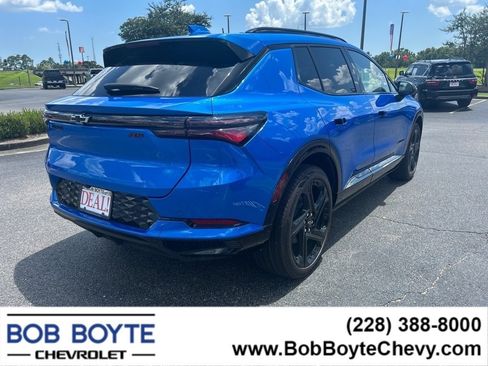 New 2025 Chevrolet Equinox EV RS w/ LPO, Illumination Package image 5