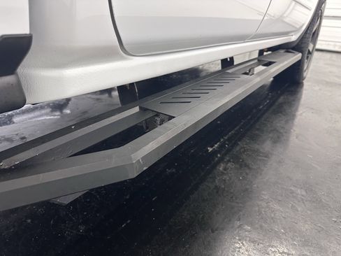 Used 2017 GMC Sierra 1500 4x4 Double Cab w/ Elevation Edition image 15