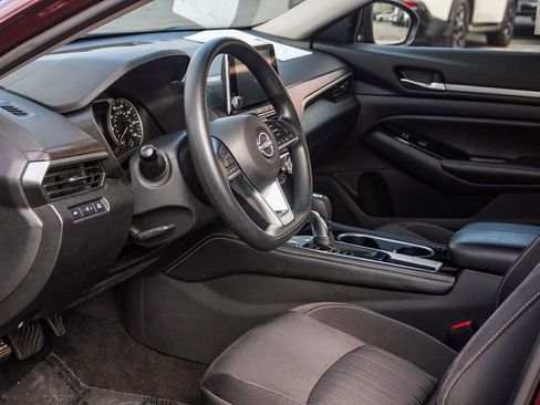 Certified 2023 Nissan Altima 2.5 SV image 18