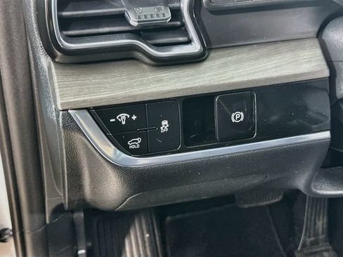 Used 2024 Kia Sportage X-Line w/ X-Line Premium Package AWD/4WD image 19