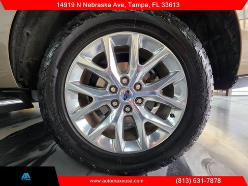 Used 2020 Ford Expedition XLT w/ Equipment Group 202A RWD image 33