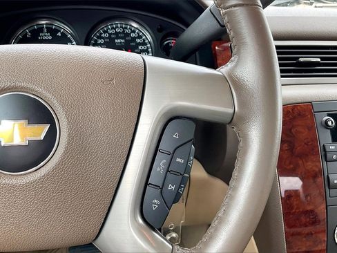 Used 2013 Chevrolet Silverado 1500 LTZ w/ LTZ White Diamond Edition image 11