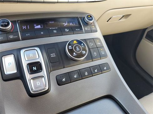 Used 2021 Hyundai Palisade Calligraphy image 27