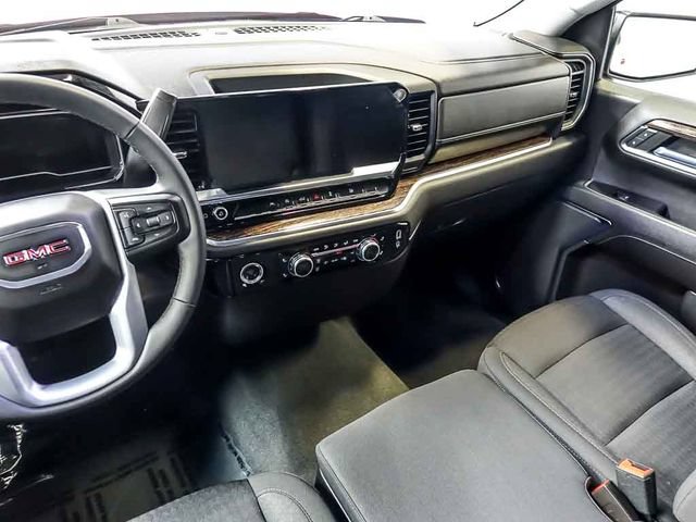Used 2023 GMC Sierra 1500 Elevation AWD/4WD image 17
