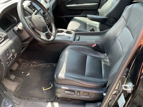 Used 2023 Honda Passport EX-L image 19