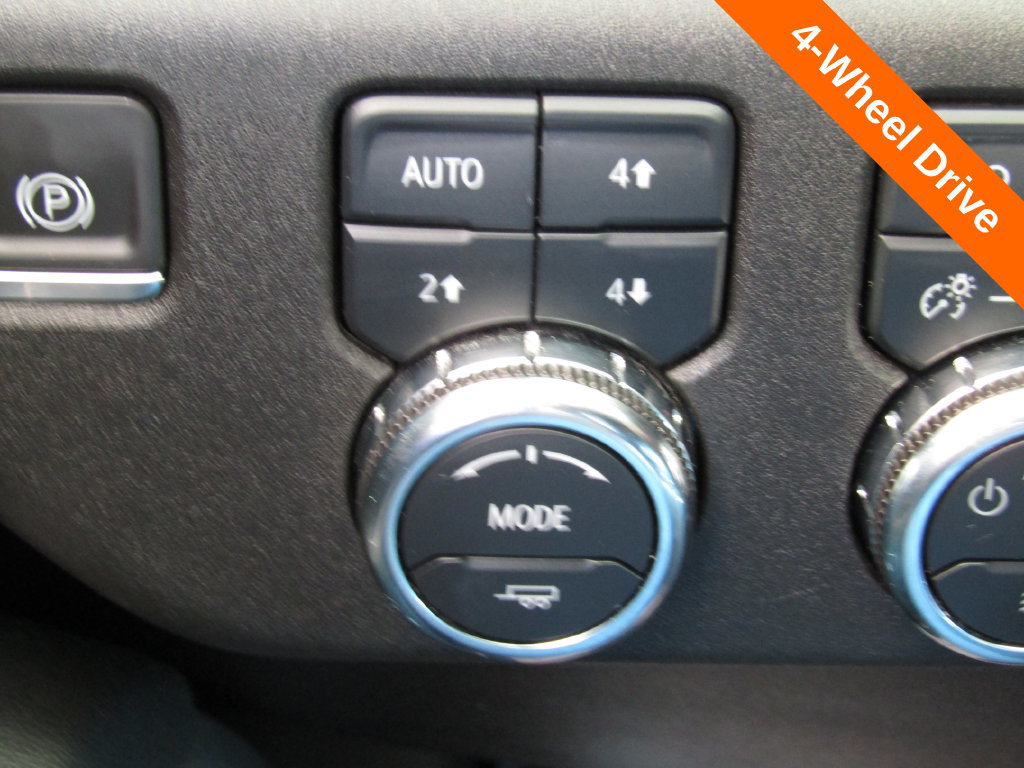 Used 2024 GMC Sierra 1500 SLT w/ SLT Premium Plus Package AWD/4WD image 16