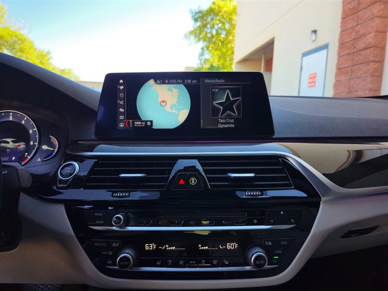 Used 2019 BMW 540i w/ Convenience Package RWD image 19