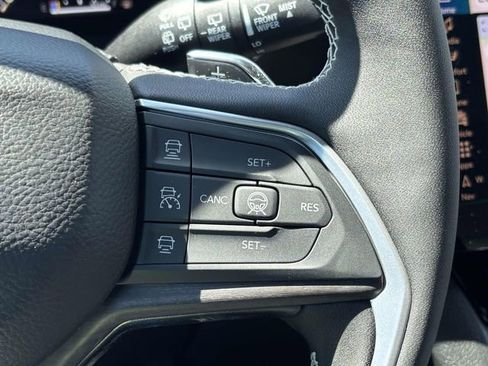 New 2026 Jeep Grand Cherokee Altitude AWD/4WD image 20