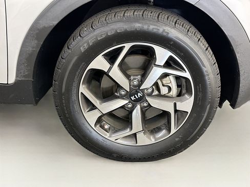 Used 2021 Kia Sportage LX AWD/4WD image 34