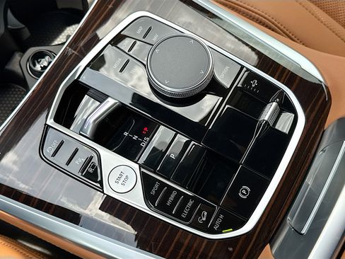 New 2026 BMW X5 xDrive50e AWD/4WD image 29