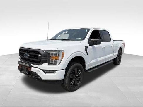 Certified 2022 Ford F150 XLT w/ Equipment Group 302A High AWD/4WD image 4