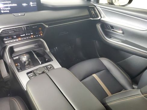 Used 2025 MAZDA CX-90 3.3 Turbo w/ Premium Plus Pkg AWD/4WD image 18