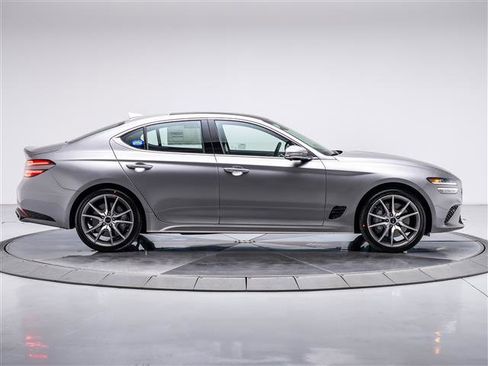 New 2026 Genesis G70 2.5T Prestige image 6