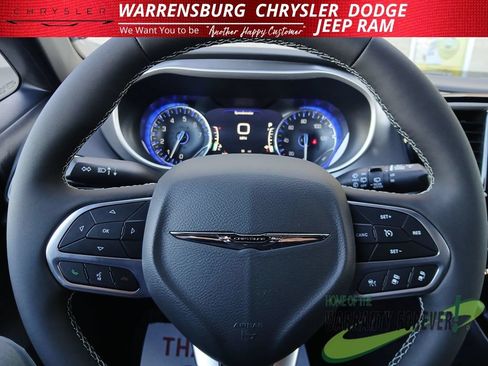 New 2026 Chrysler Voyager LX FWD image 21