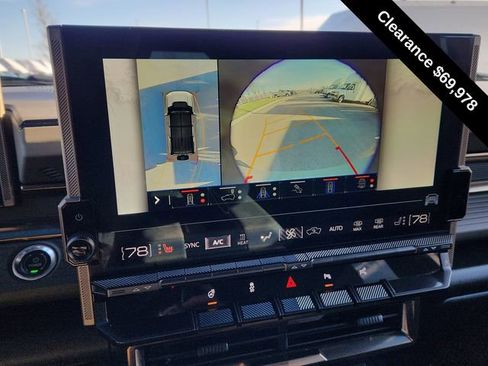 Used 2024 GMC Hummer EV 3X AWD/4WD image 44