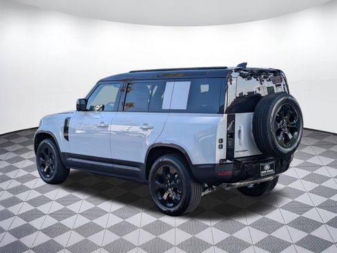 New 2026 Land Rover Defender 110 S AWD/4WD image 3