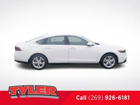 New 2026 Honda Accord LX image 9