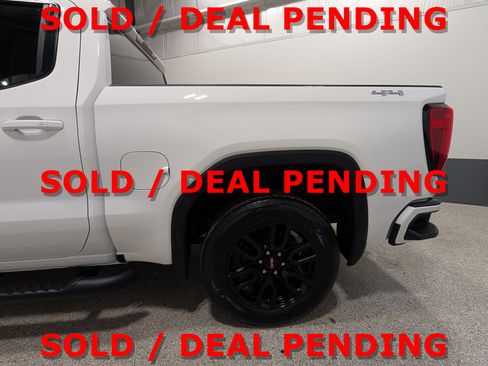 Used 2022 GMC Sierra 1500 Elevation image 8