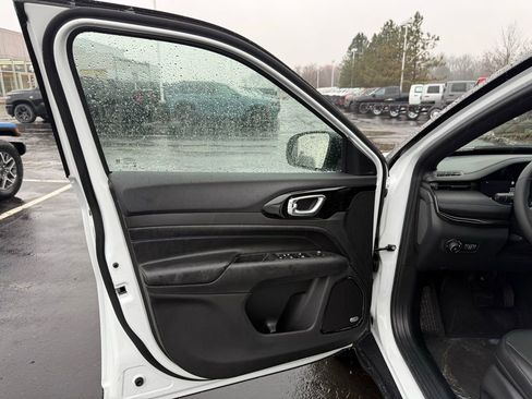 New 2026 Jeep Compass Limited image 51