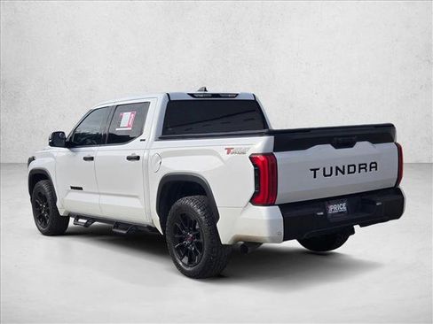 Used 2022 Toyota Tundra SR5 w/ Convenience Package image 8