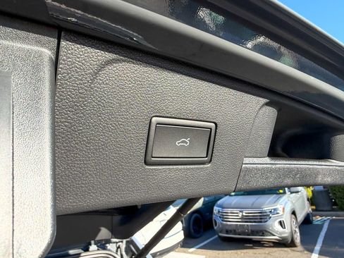 New 2026 Volkswagen Atlas Peak Edition AWD/4WD image 31