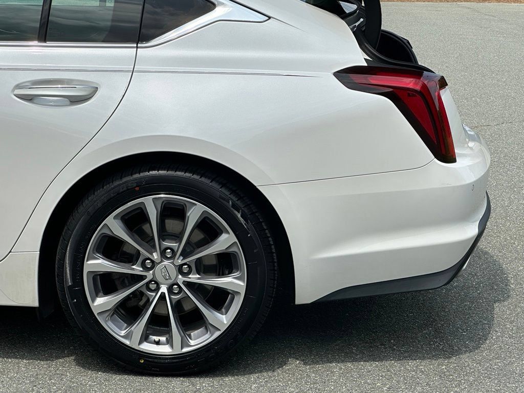 Used 2020 Cadillac CT5 Premium Luxury RWD image 41