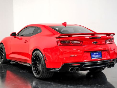 Used 2017 Chevrolet Camaro ZL1 image 10
