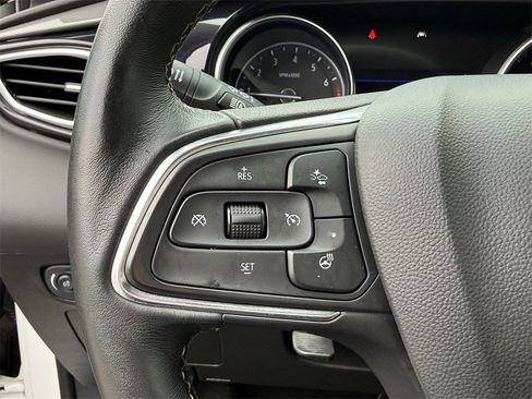 Used 2022 Buick Encore GX Essence w/ Experience Buick Package image 22