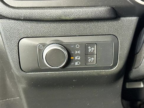 Used 2020 Ford Escape SE FWD image 11
