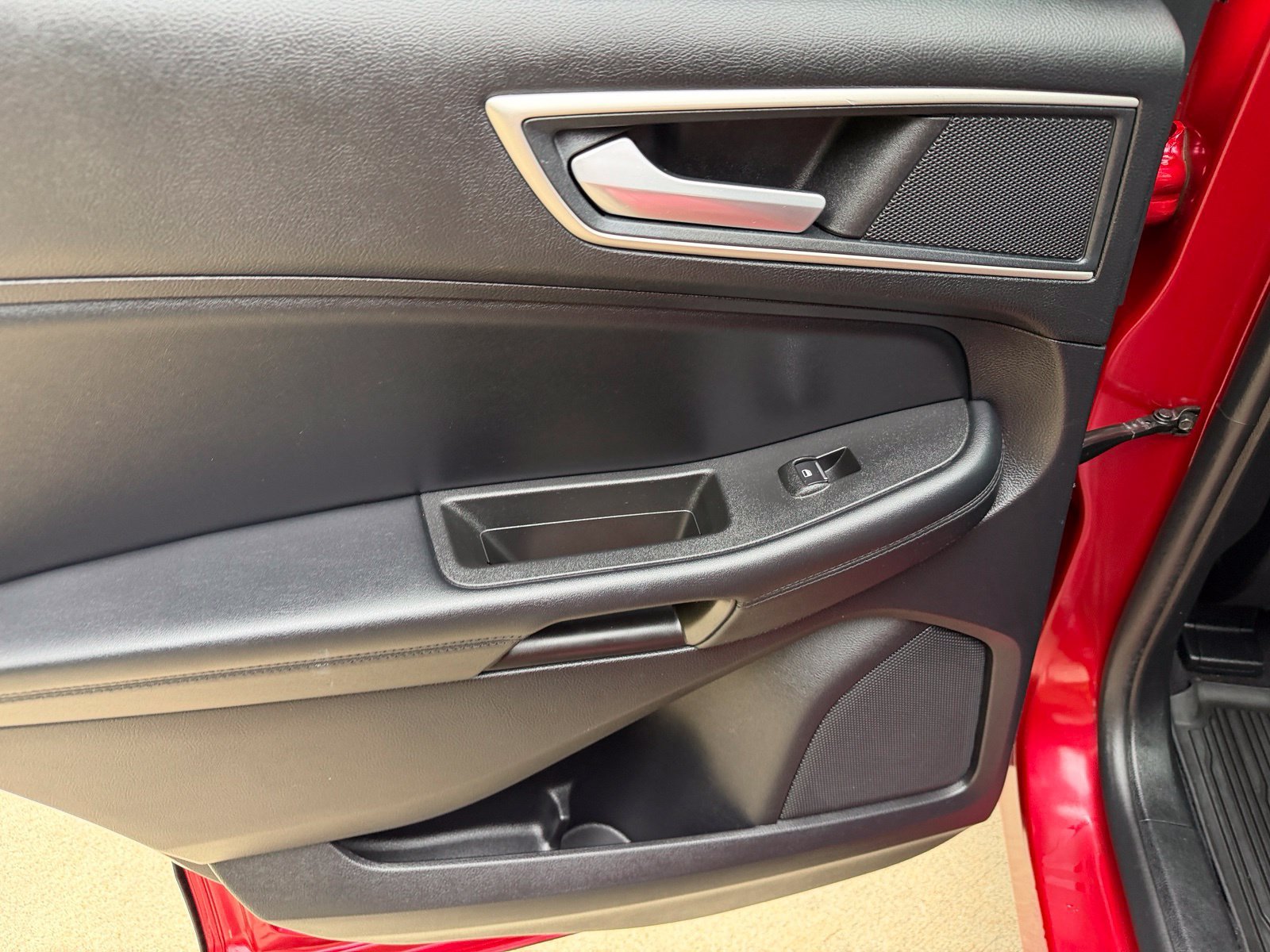 Used 2021 Ford Edge SEL w/ Convenience Package AWD/4WD image 23