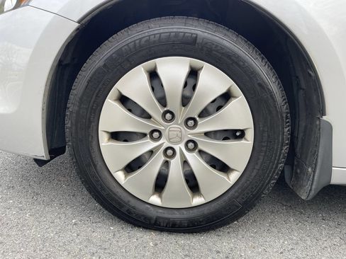 Used 2009 Honda Accord LX image 31