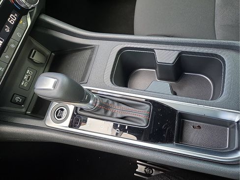 Used 2025 Nissan Sentra SR FWD image 50