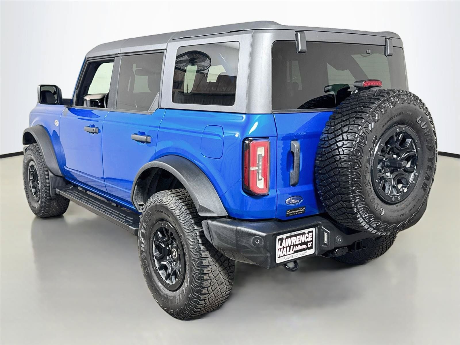 Used 2023 Ford Bronco Wildtrak AWD/4WD image 6