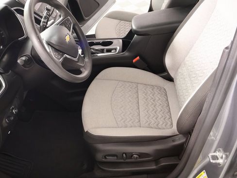 Used 2024 Chevrolet Equinox LT image 10