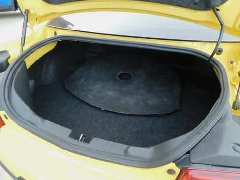 Used 2014 Chevrolet Camaro SS w/ RS Package image 27