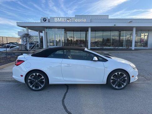 Used 2016 Buick Cascada Premium image 4