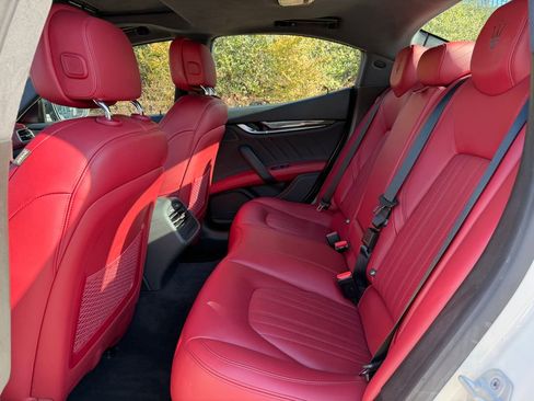 Used 2022 Maserati Ghibli Modena Q4 image 29