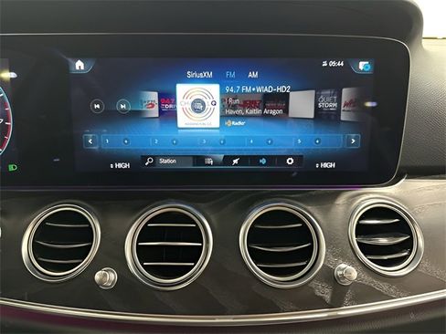 Used 2021 Mercedes-Benz E 450 4MATIC All-Terrain Wagon image 23