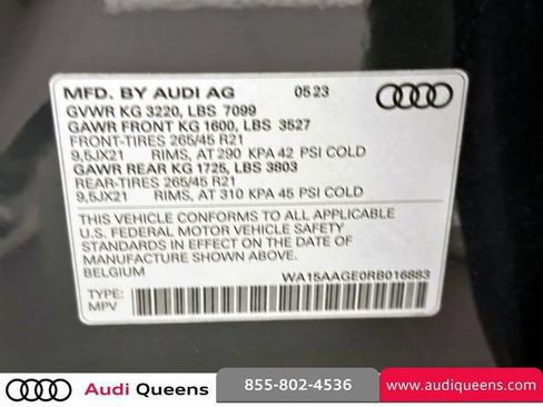 Certified 2024 Audi Q8 e-tron Premium Plus w/ Premium Plus Package AWD/4WD image 34
