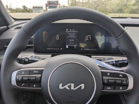 New 2026 Kia K5 GT-Line image 32