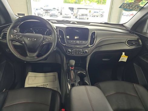 Certified 2023 Chevrolet Equinox RS w/ RS Leather Package AWD/4WD image 11
