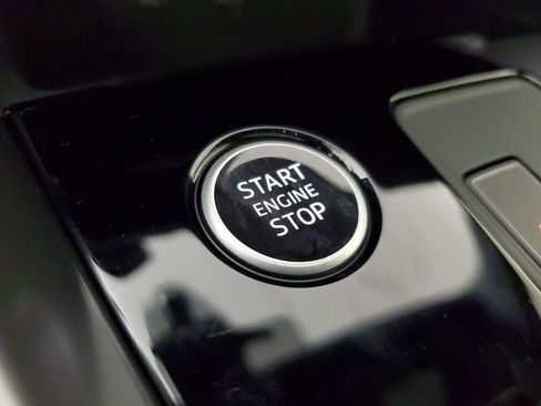 Used 2024 Audi A3 2.0T Premium w/ Convenience Package image 31