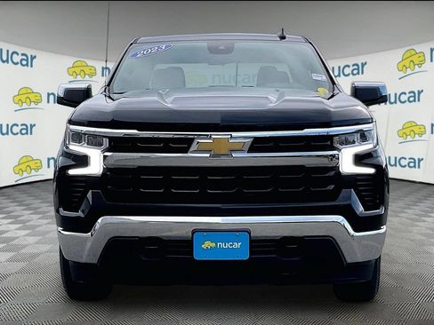 Used 2023 Chevrolet Silverado 1500 LT AWD/4WD image 2