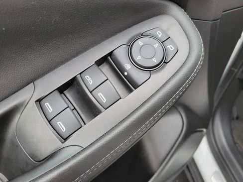 Used 2023 Buick Encore GX Preferred w/ Cold Weather Comfort Package image 15