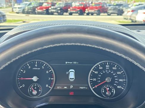 Used 2022 Kia Telluride SX w/ SX Prestige Package image 15