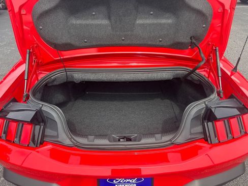 Used 2025 Ford Mustang Premium RWD image 26