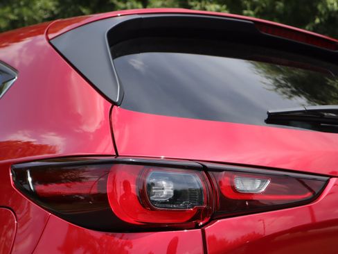 Certified 2025 MAZDA CX-5 AWD 2.5 S w/ Select Package image 32