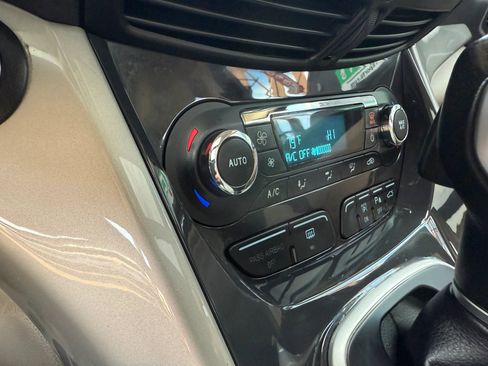 Used 2013 Ford Escape SEL image 27